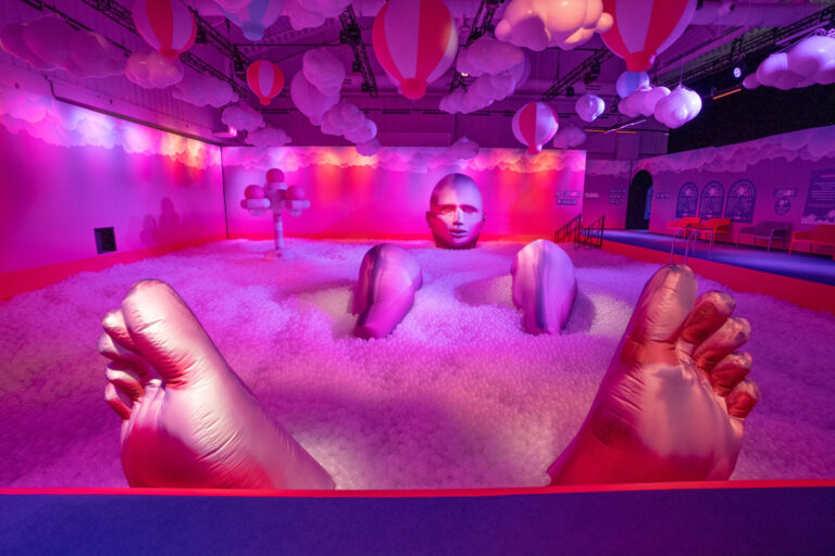 Bubble Planet Experience 