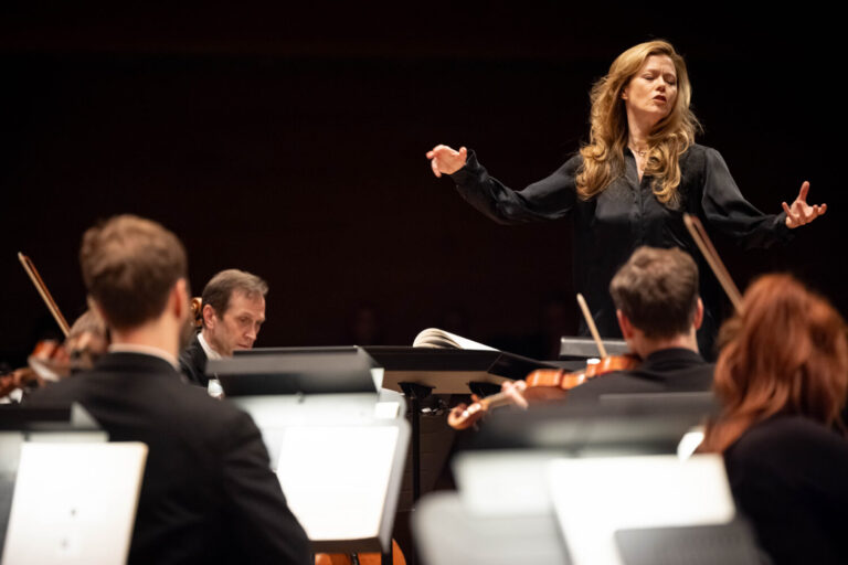 Flamboyante Barbara Hannigan