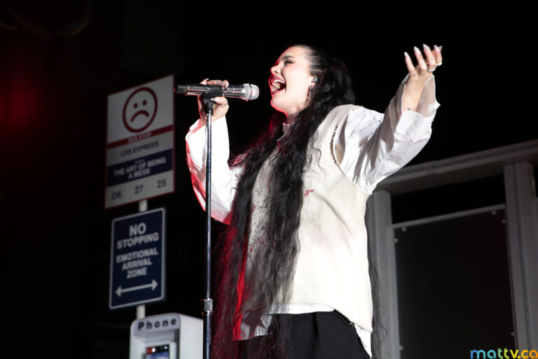 Lauren Spencer Smith enflamme le MTelus