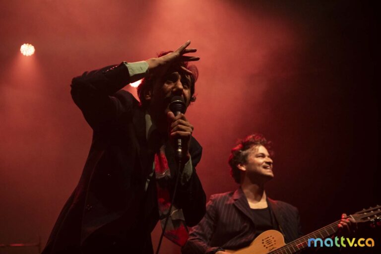 Le Marivaudage, Feu Chatterton à Montréal