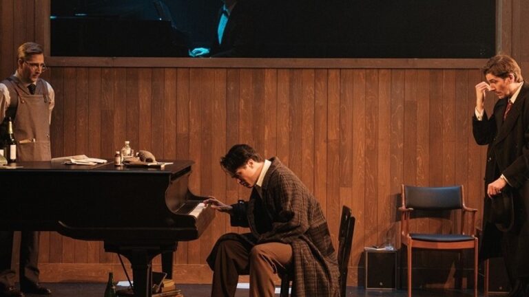 Glenn Gould au théâtre