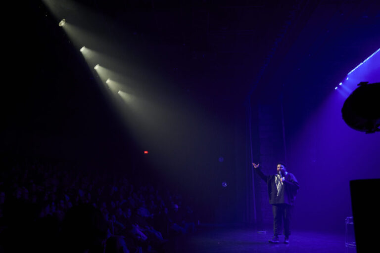 Machine sur scène : Jo Cormier trouve le bon mécanisme