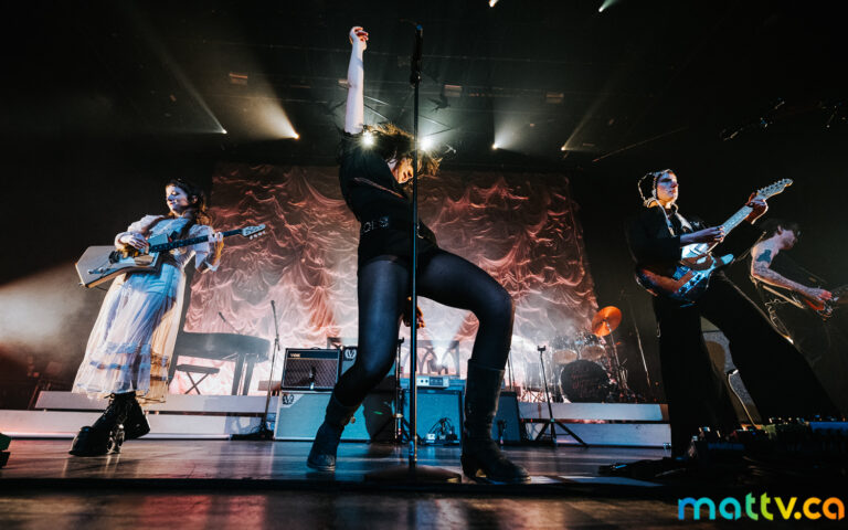 The Last Dinner Party : Théâtre baroque à Montréal