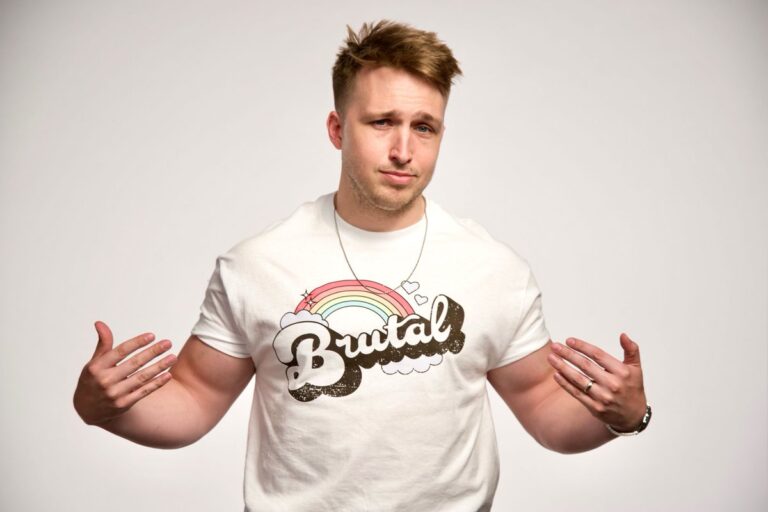 JFL Montréal 2026 – Smosh Reads Reddit Stories Live