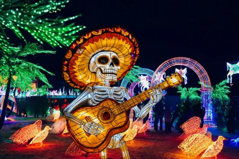 L&rsquo;Halloween est arrivé à Montréal avec le Festilumi